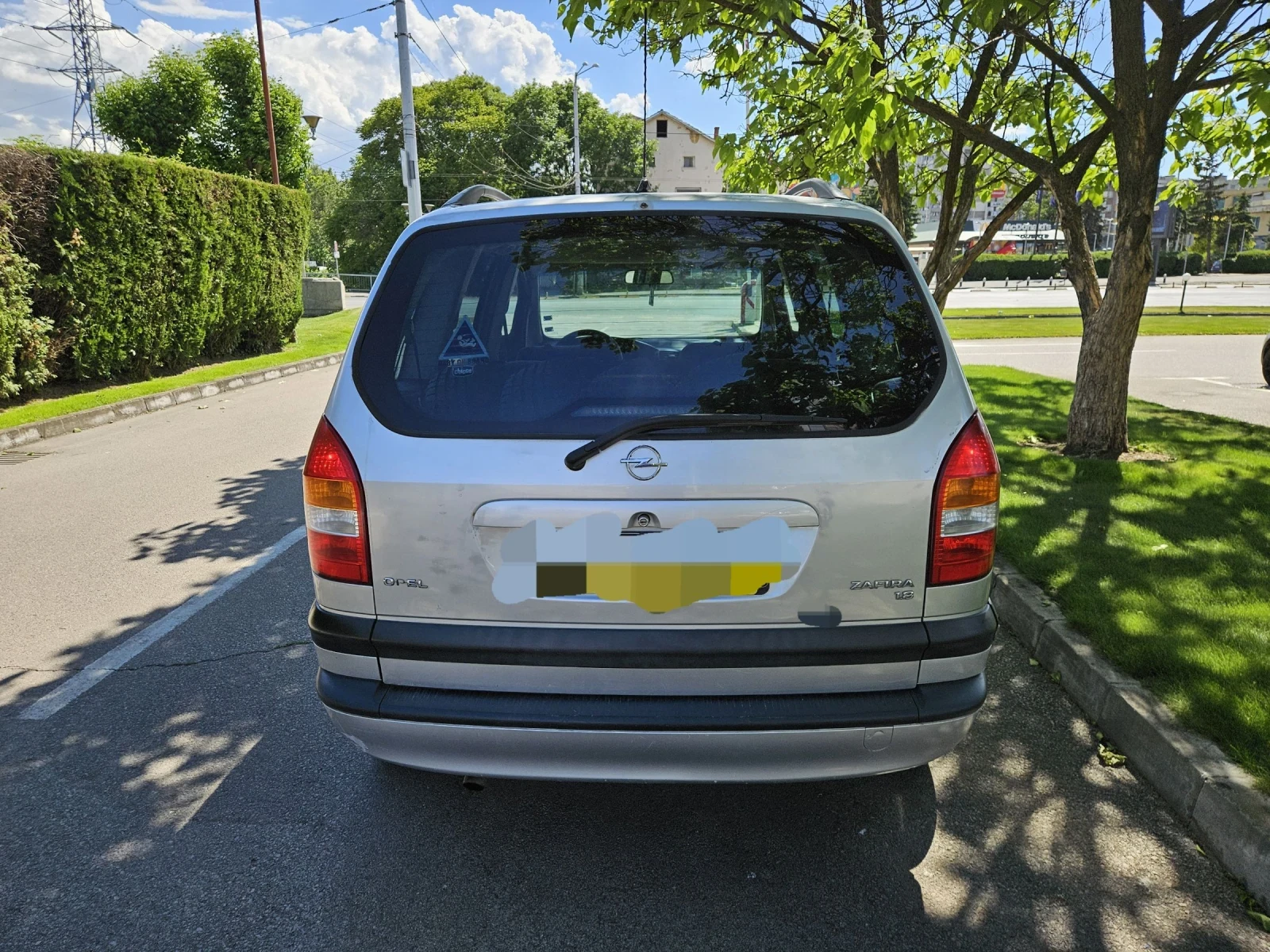Opel Zafira 1.8, снимка 12 - Автомобили и джипове - 54732681