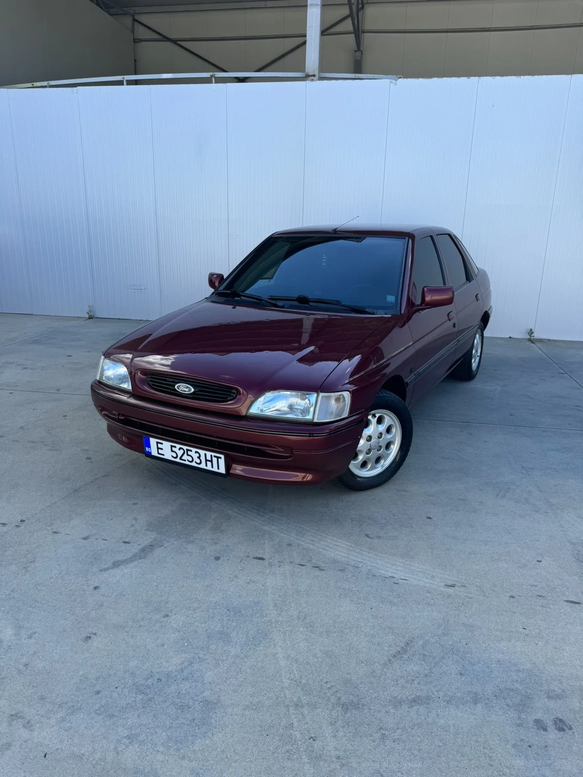 Ford Escort, снимка 2 - Автомобили и джипове - 55725551