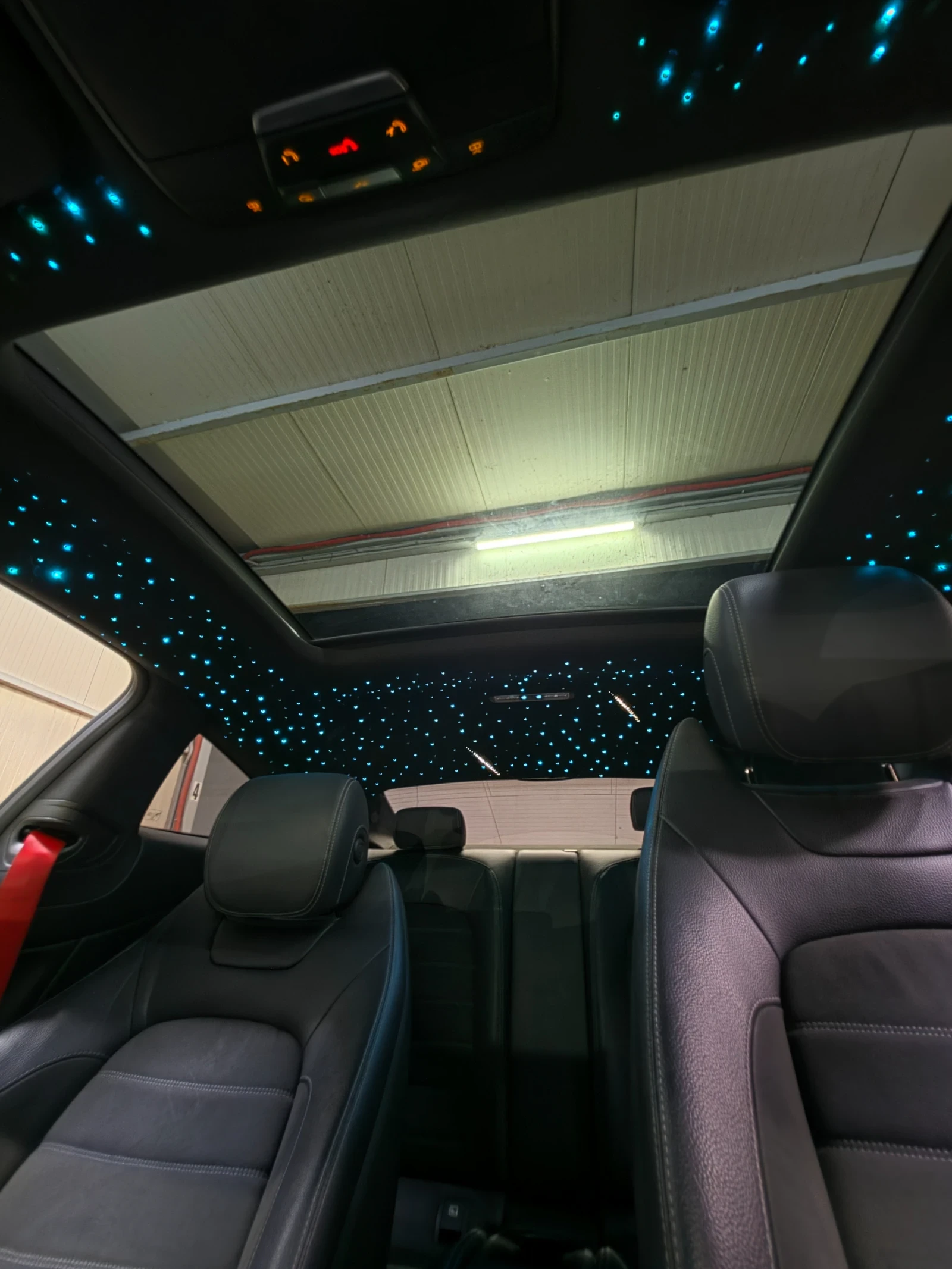 Mercedes-Benz C 220, снимка 8 - Автомобили и джипове - 55929721