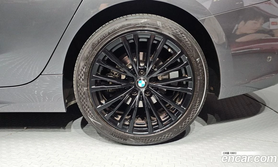 BMW 320 320d Luxury, снимка 6 - Автомобили и джипове - 56151762