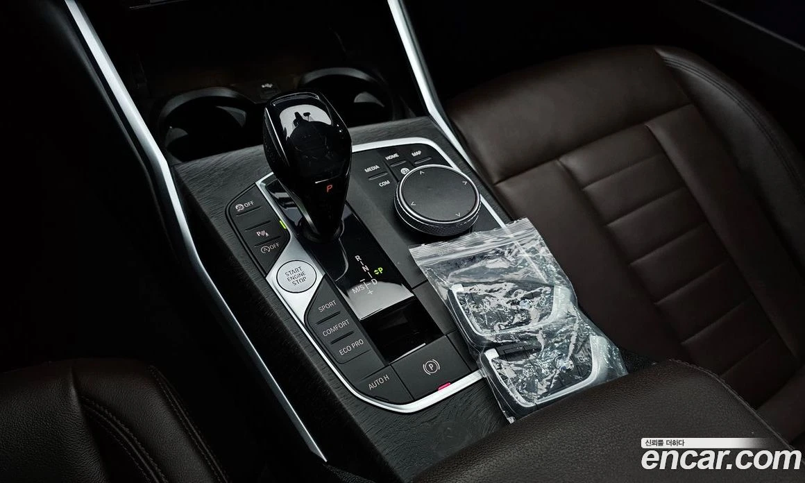 BMW 320 320d Luxury, снимка 11 - Автомобили и джипове - 56151762