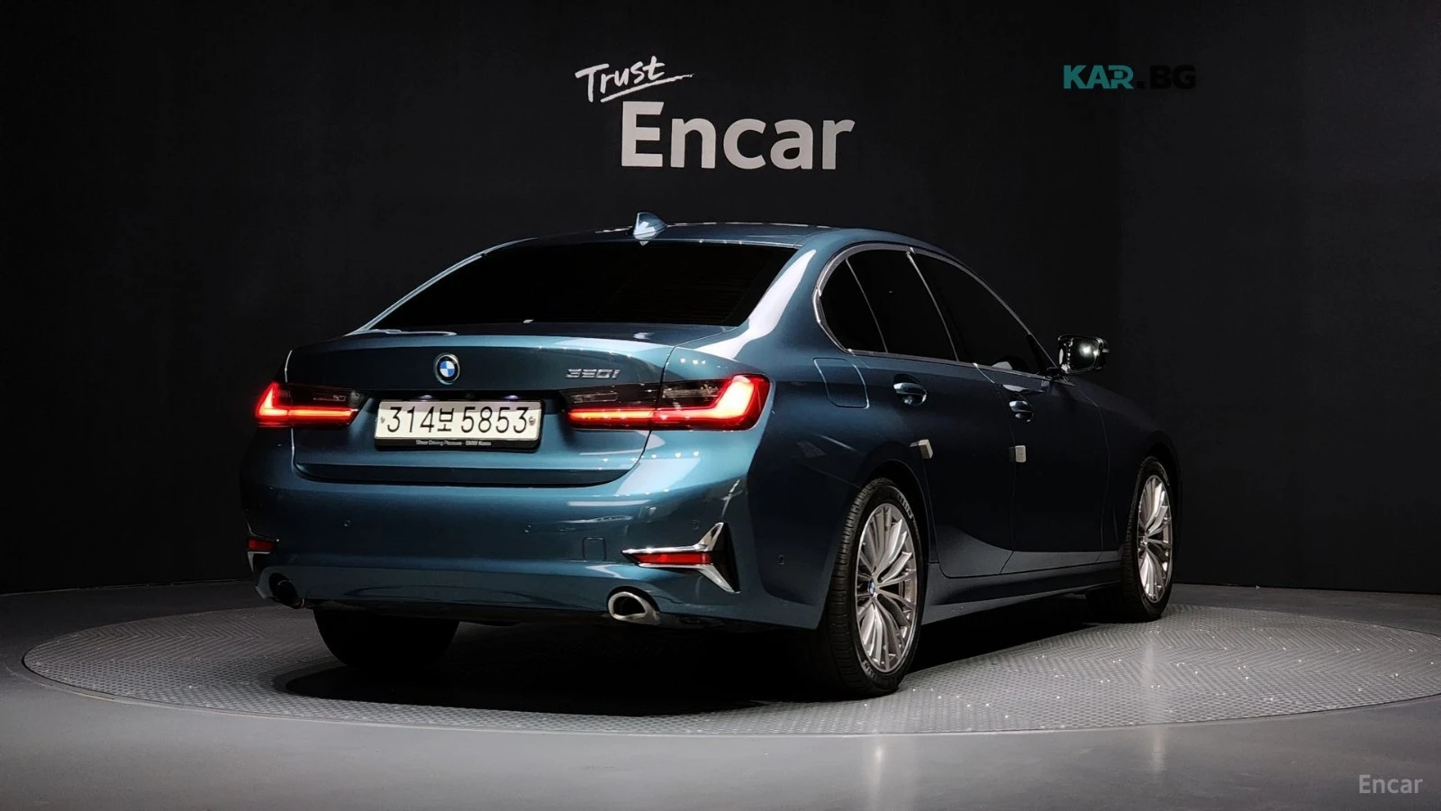 BMW 320 LUXURY* 360CAMERA* HEADUP, снимка 2 - Автомобили и джипове - 56563661