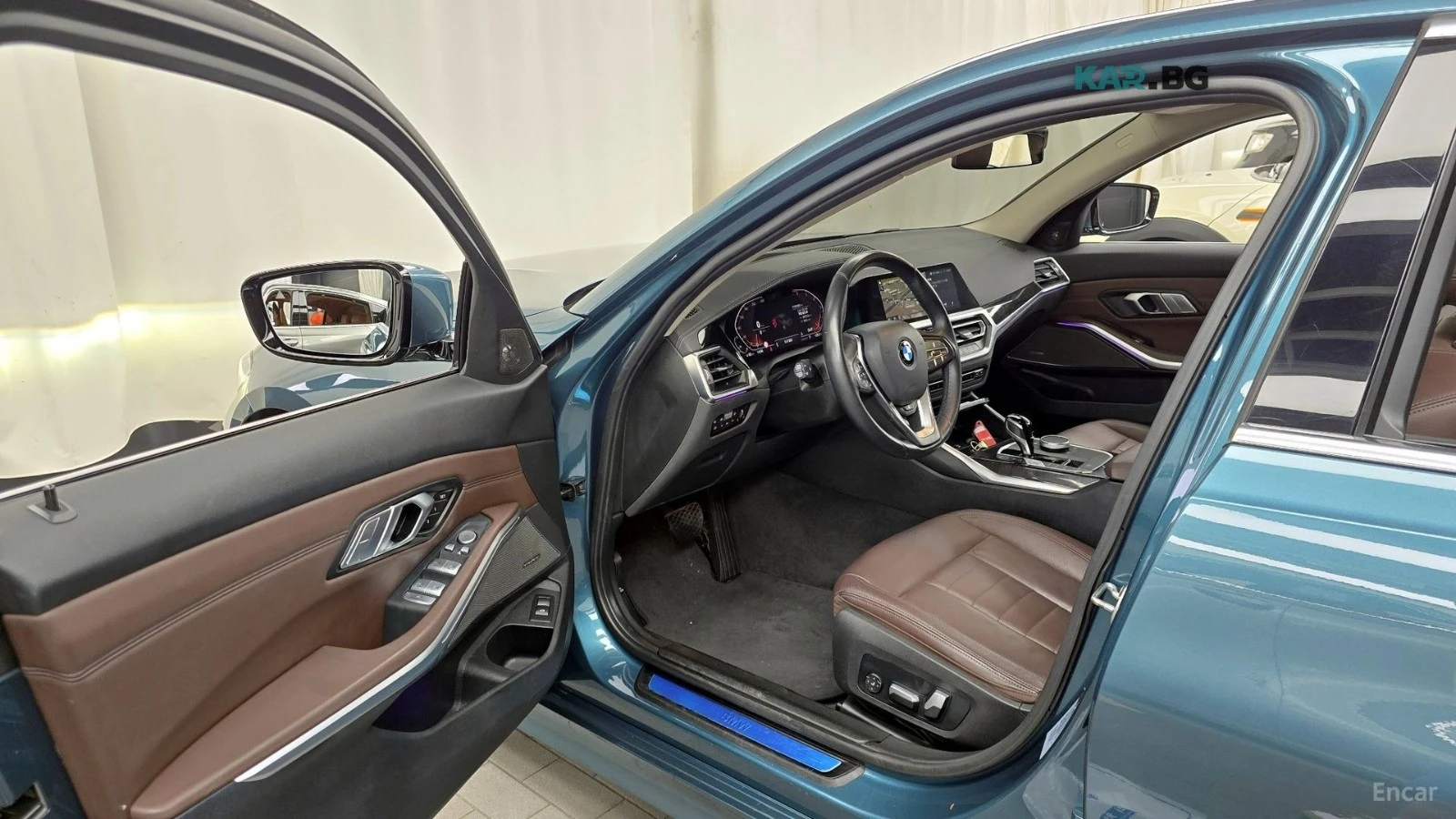 BMW 320 LUXURY* 360CAMERA* HEADUP, снимка 5 - Автомобили и джипове - 56563661