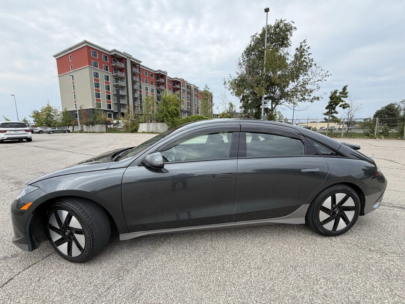 Hyundai Ioniq 6 Preferred RWD Long Range* Back cam* �������* Keyle | Mobile.bg � ����������� 4