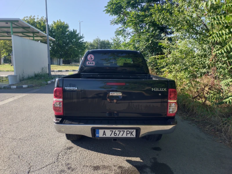 Toyota Hilux, снимка 10 - Автомобили и джипове - 49549088