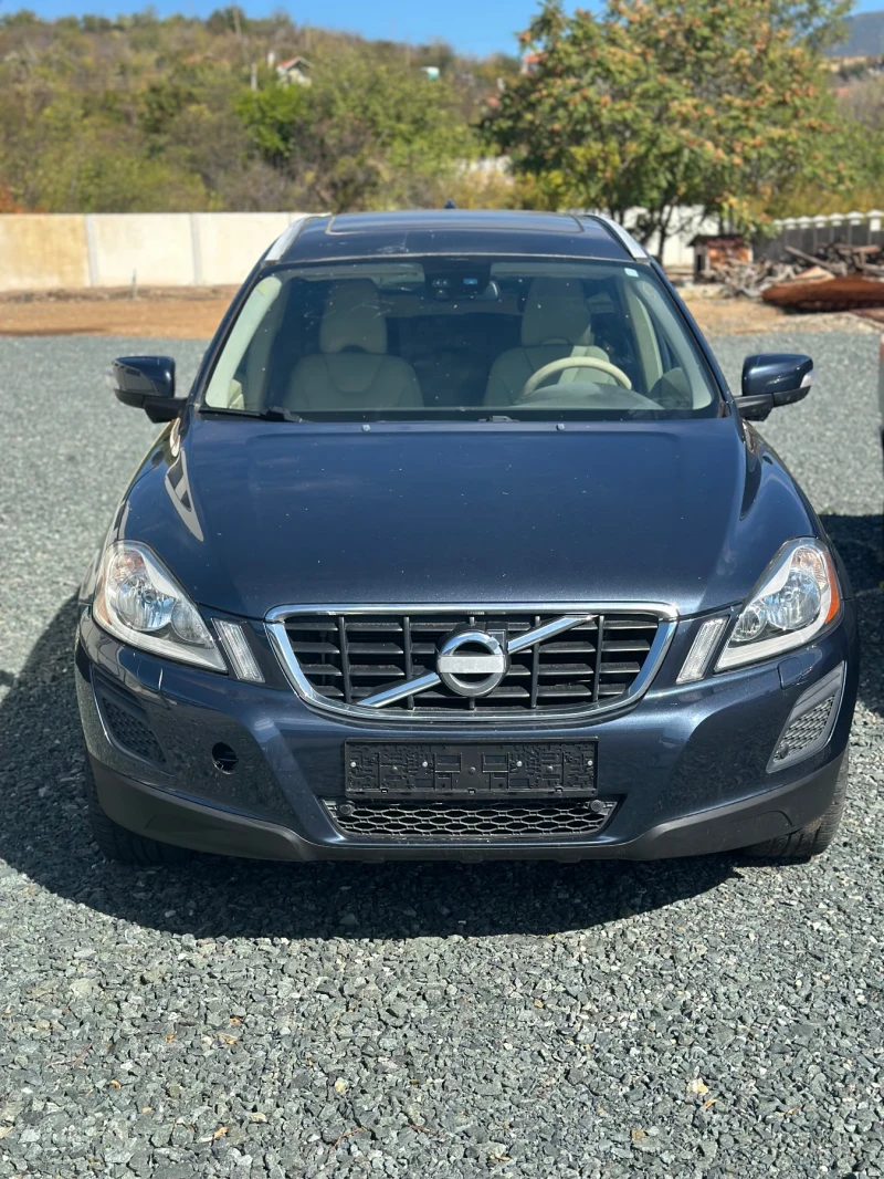 Volvo XC60 R Design, снимка 3 - Автомобили и джипове - 51950286