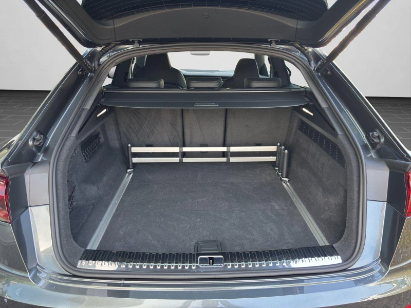 Audi RSQ8 FACELIFT/CARBON/B&O/HEAD UP/360/MATRIX/23/, снимка 16 - Автомобили и джипове - 52340355