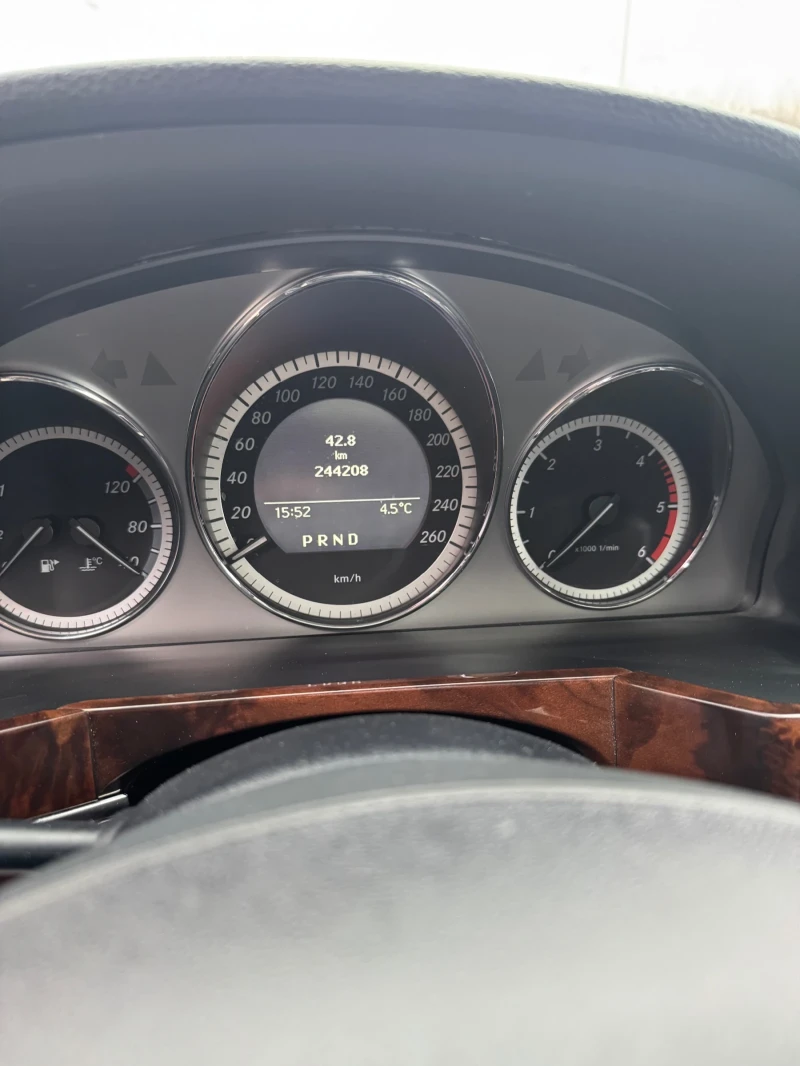 Mercedes-Benz GLK 350cdi уникален автомобил, снимка 6 - Автомобили и джипове - 53209209