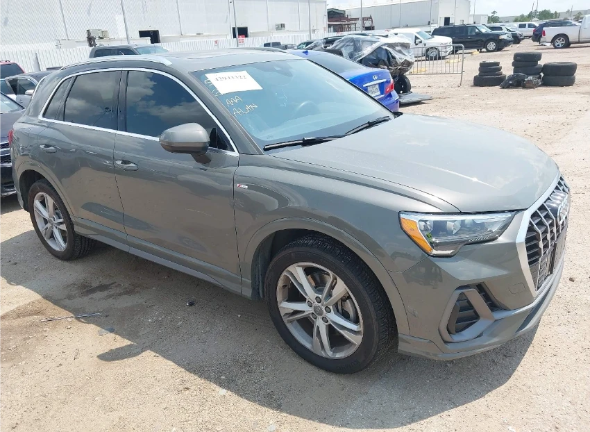 Audi Q3 Premium S-Line* Диг.табло* Дистроник* Пано*  - изображение 6