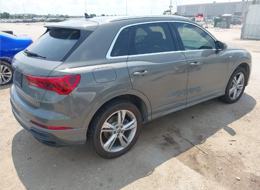 Audi Q3 Premium S-Line* Диг.табло* Дистроник* Пано*  - изображение 5