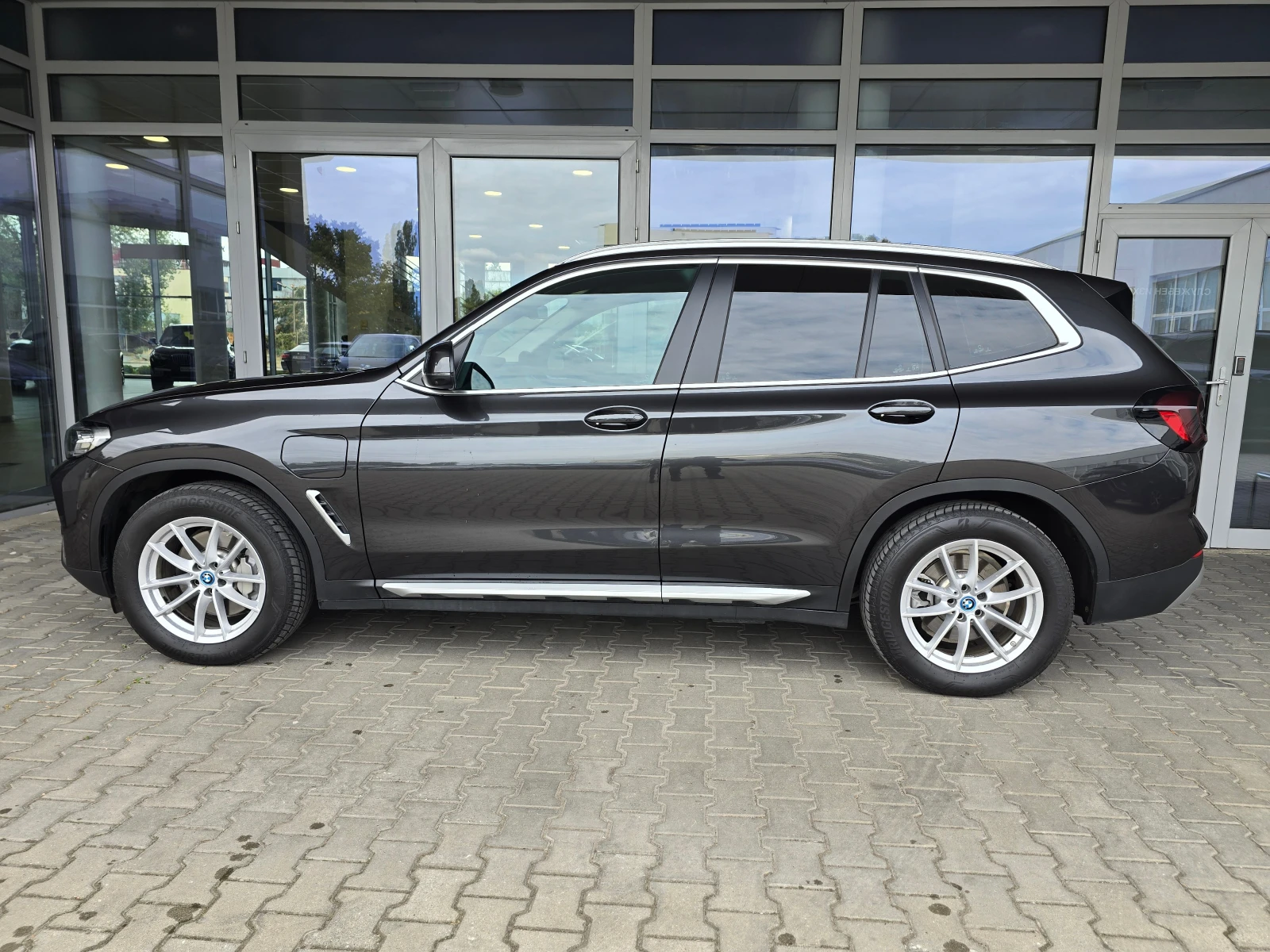 BMW X3 xDrive30e Plug-in Hybrid Facelift - изображение 2
