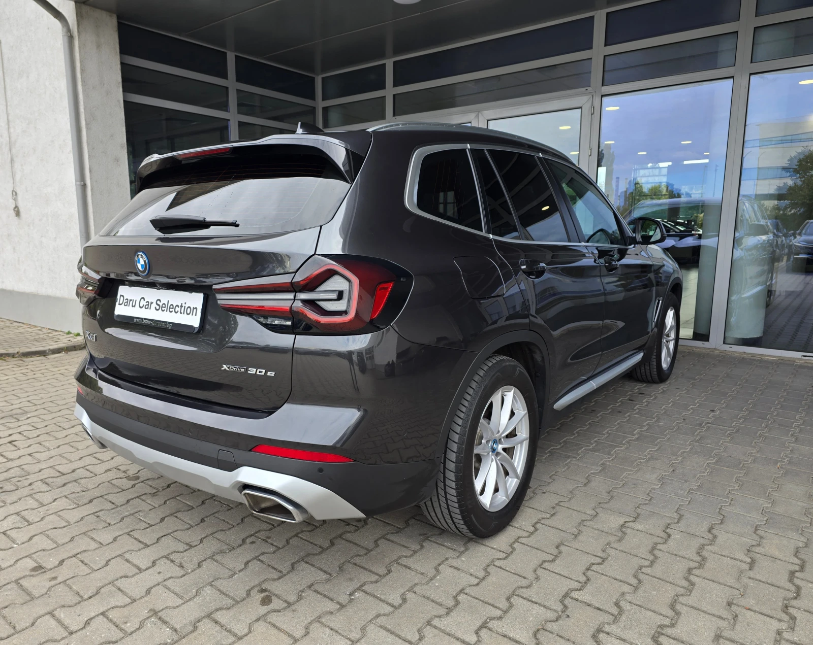 BMW X3 xDrive30e Plug-in Hybrid Facelift - изображение 3
