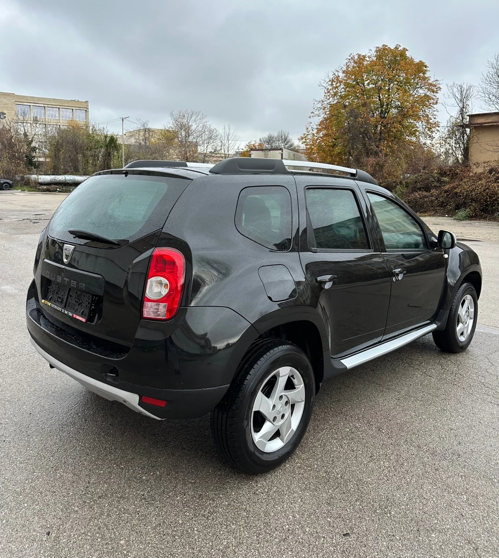 Dacia Duster 1.6 / 105 - изображение 4