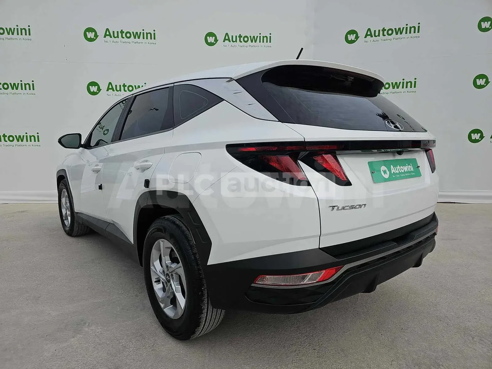 Hyundai Tucson ПОДГРЕВИ * ДВА КЛЮЧА * , снимка 3 - Автомобили и джипове - 54285797