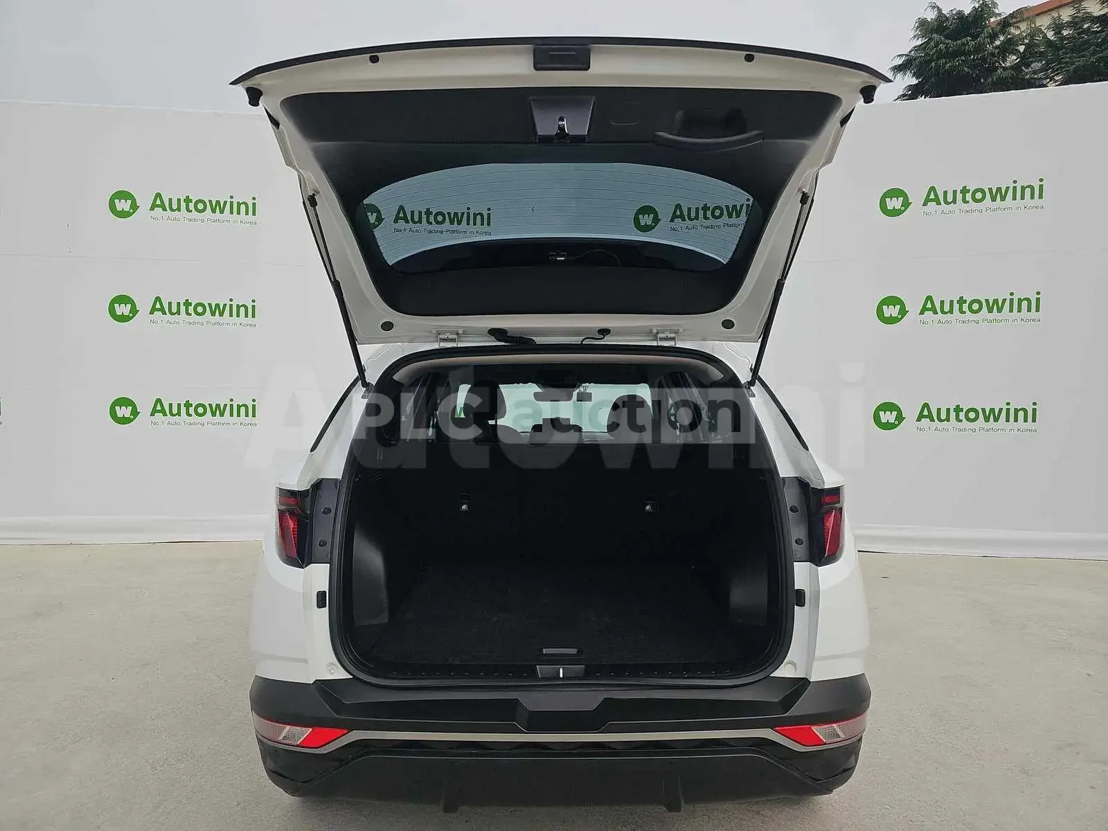 Hyundai Tucson ПОДГРЕВИ * ДВА КЛЮЧА * , снимка 10 - Автомобили и джипове - 54285797