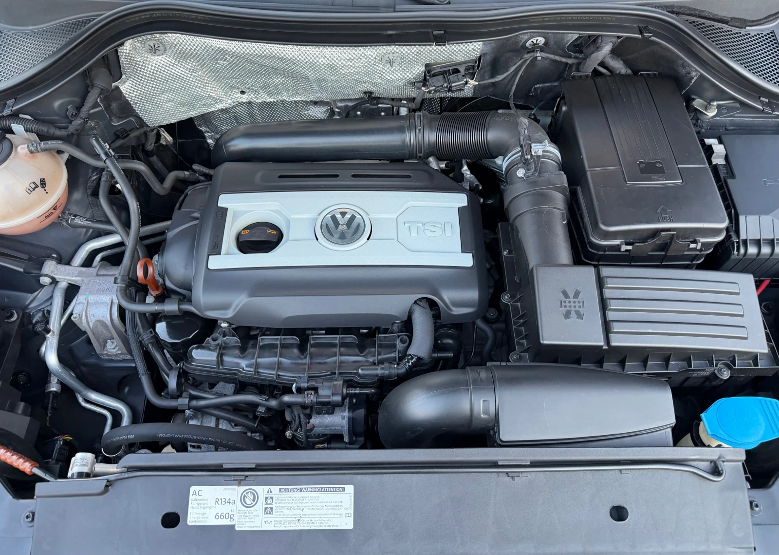VW Tiguan 2.0 TSI 4 Motion  * Ръчни Скорости * 163629 км., снимка 9 - Автомобили и джипове - 54438147