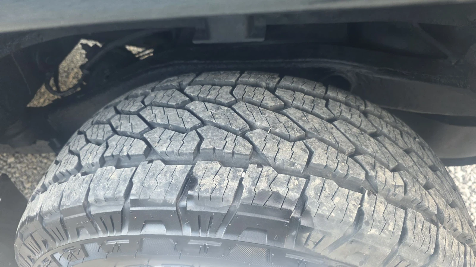Mitsubishi Pajero 2.5TDI 99k.s., снимка 7 - Автомобили и джипове - 54477459