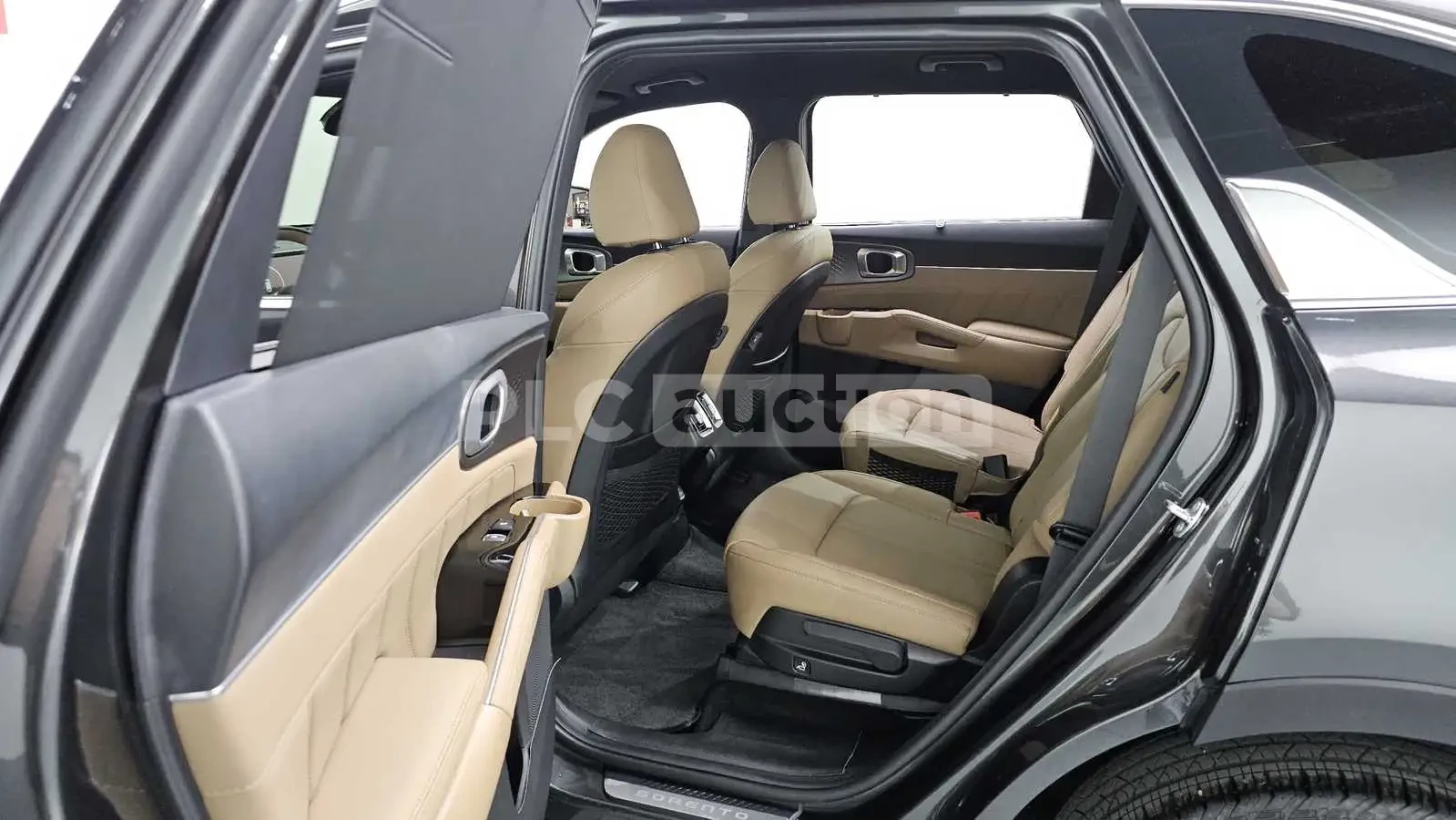 Kia Sorento Hybrid| 7 МЕСТА| 360| DIST| HEAD UP| ВКЛ.ТЕХНОТЕСТ, снимка 13 - Автомобили и джипове - 54832679