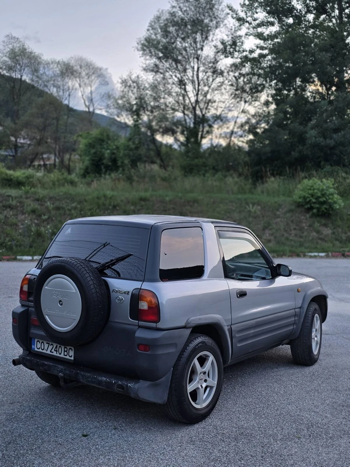 Toyota Rav4, снимка 5 - Автомобили и джипове - 55000170