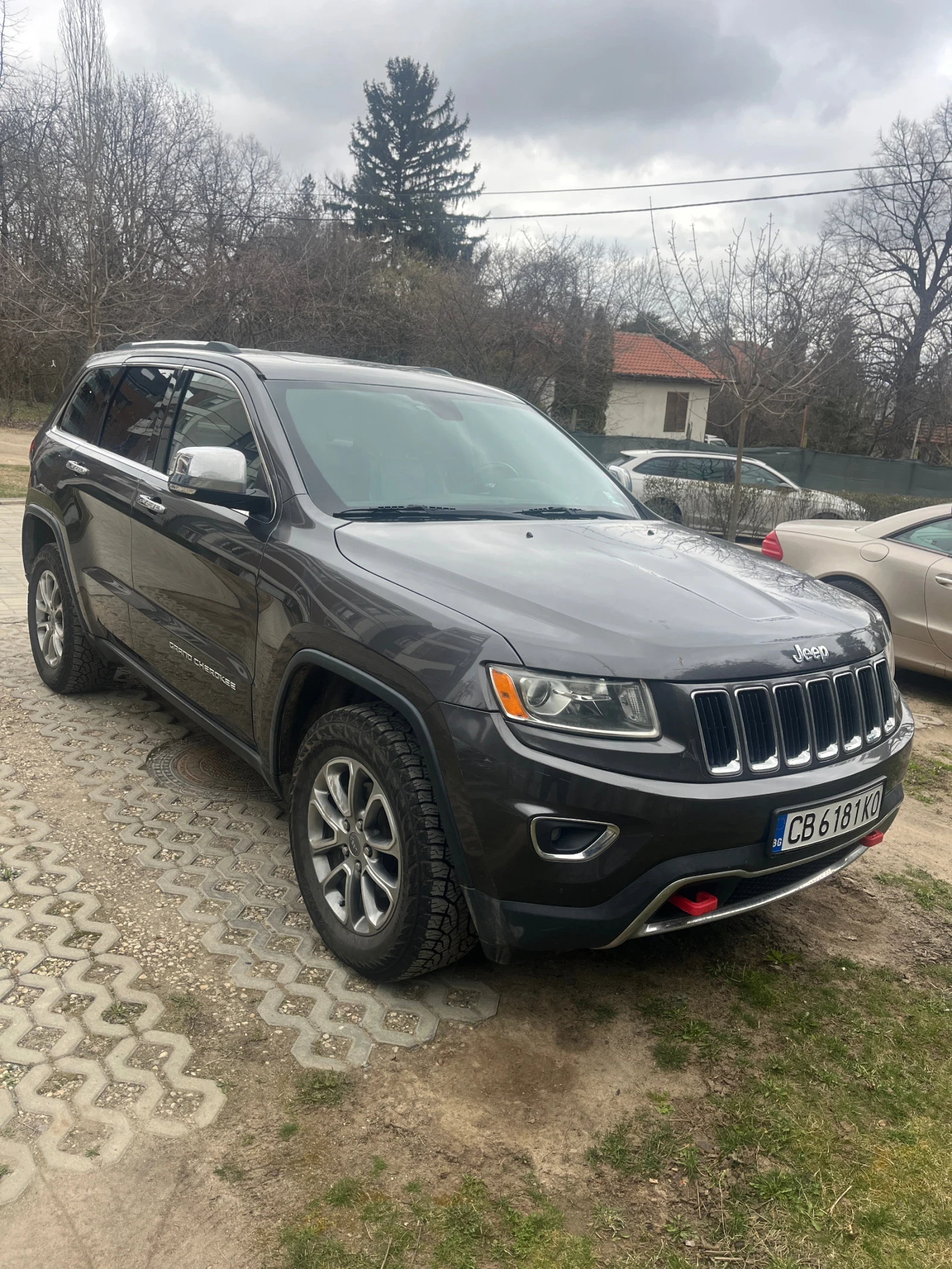 Jeep Grand cherokee 3.6 LIMITED, снимка 2 - Автомобили и джипове - 55066323