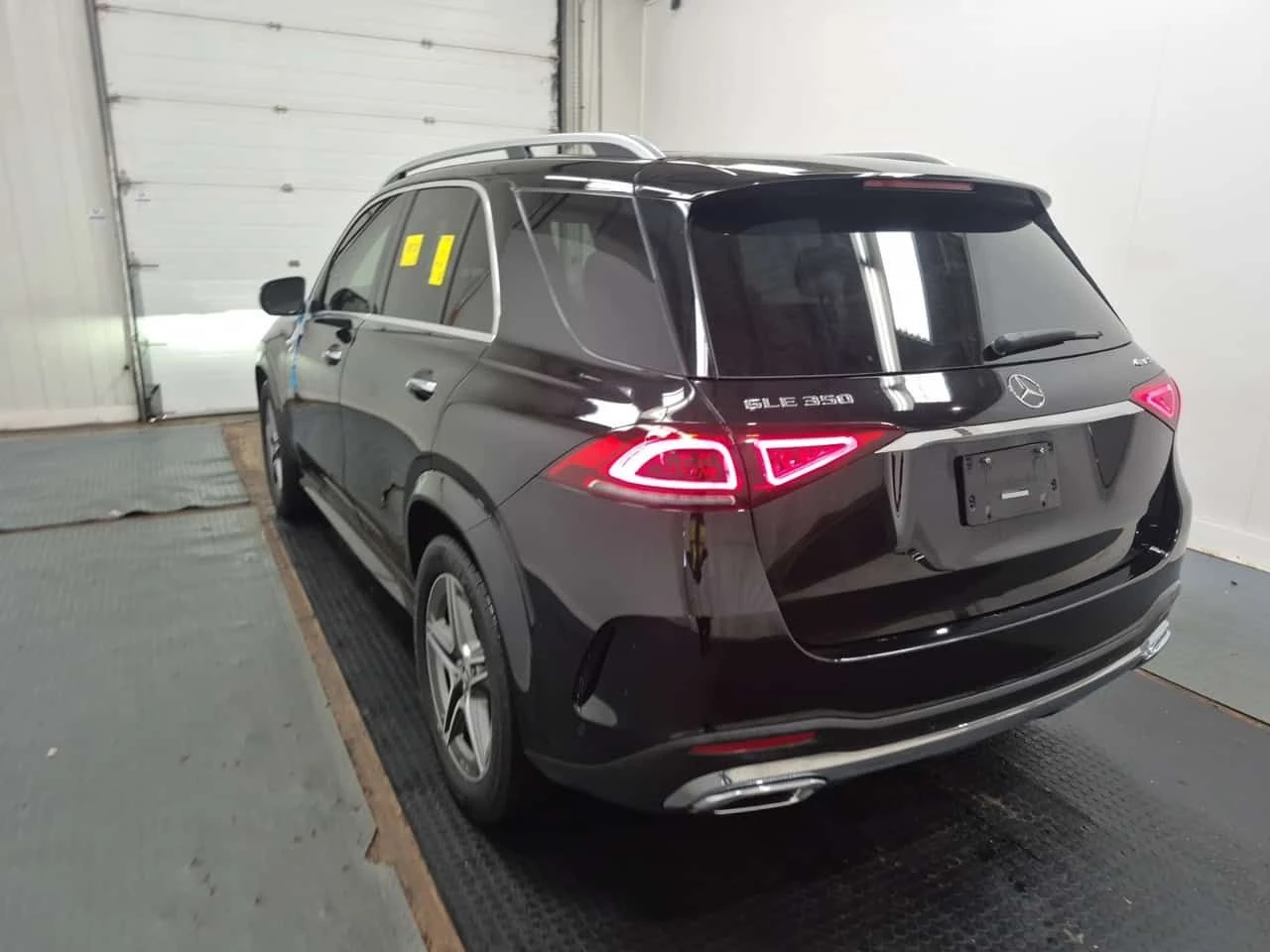 Mercedes-Benz GLE 350 ПАНОРАМА/BURMESTER/ДИСТРОНИК/360 КАМЕРИ, снимка 4 - Автомобили и джипове - 55288142