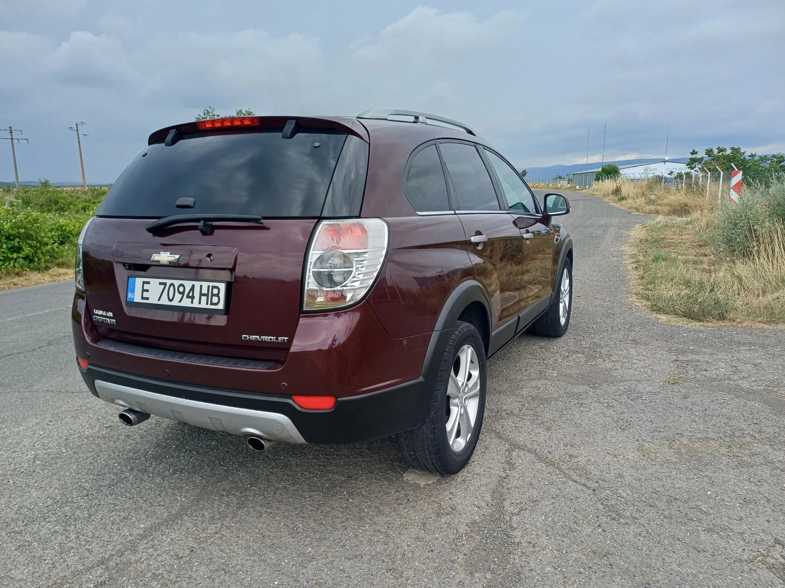 Chevrolet Captiva 2.2 184к.с 4?4 автомат, снимка 4 - Автомобили и джипове - 55379518