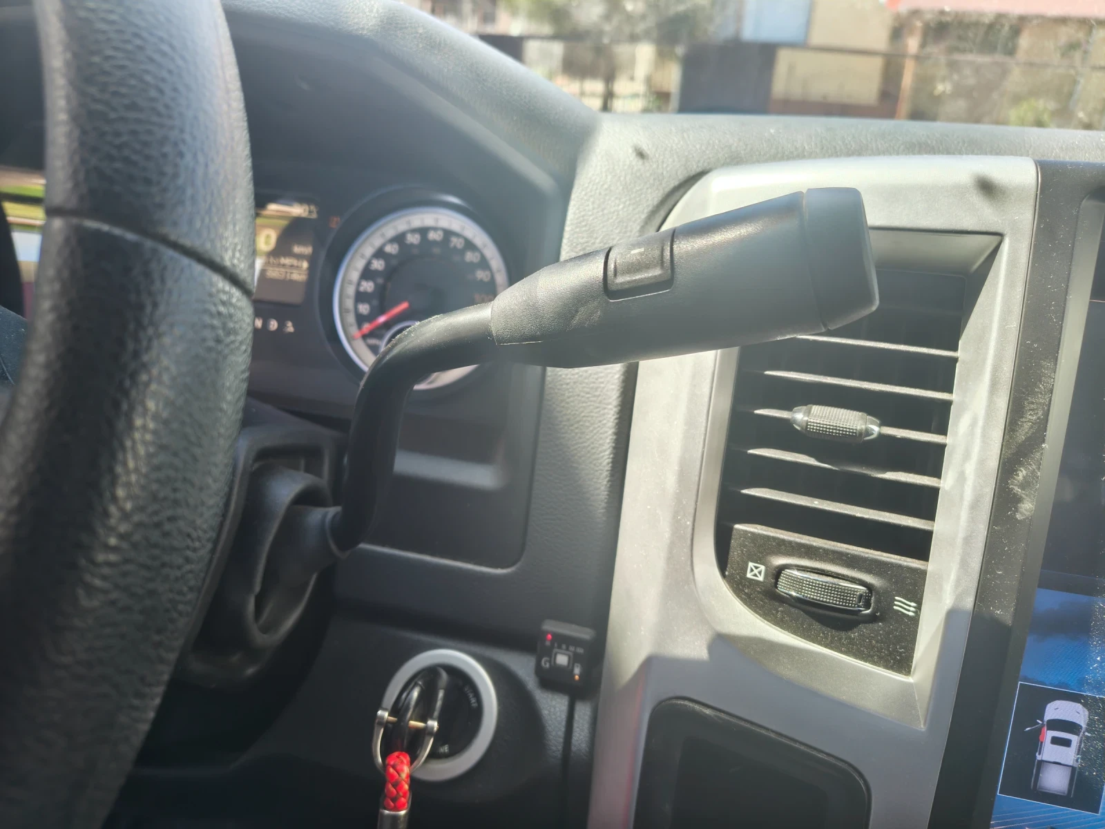 Dodge RAM 2500, снимка 8 - Автомобили и джипове - 55679972