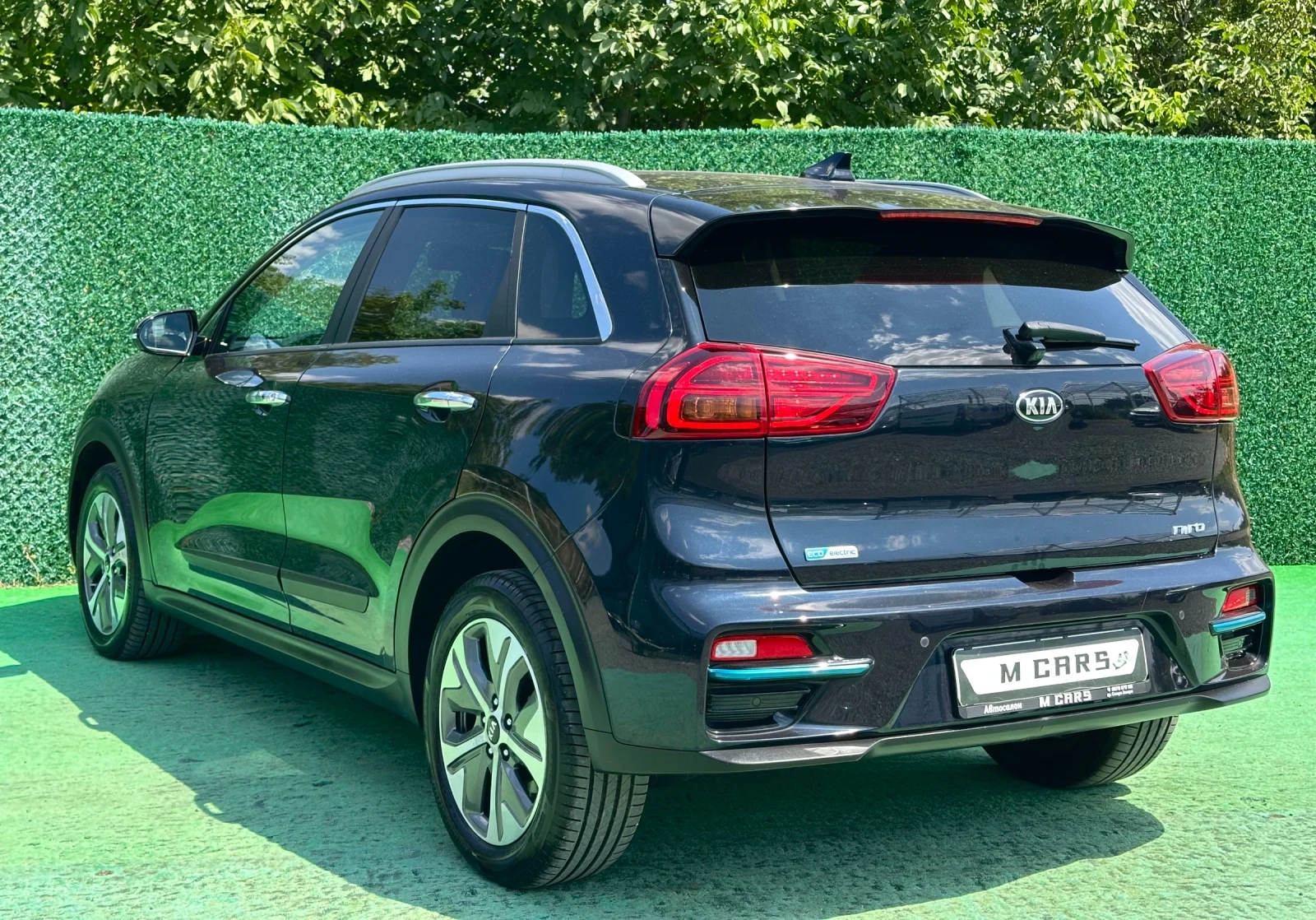 Kia Niro DYNAMIC- LINE / 64000km  /  64kwh / KAMERA / POD, снимка 6 - Автомобили и джипове - 55711520