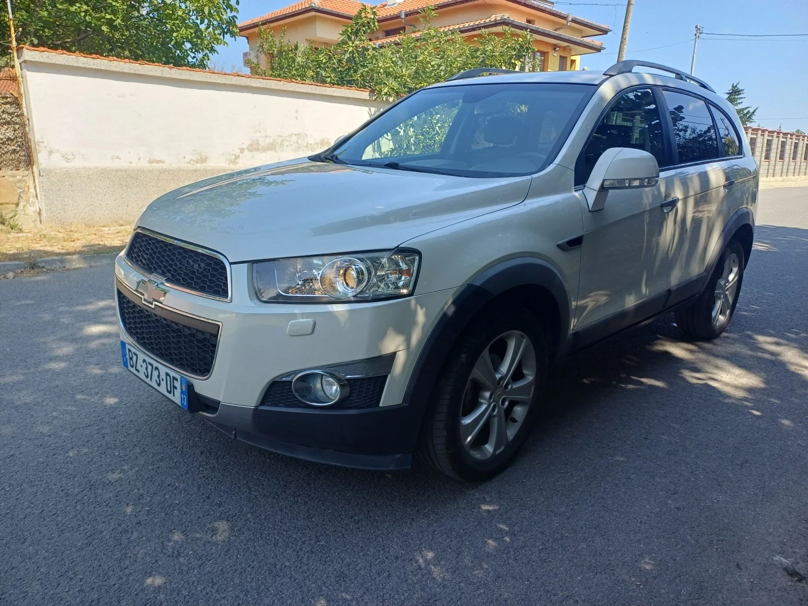 Chevrolet Captiva 2.2 184 к.с   ръчна кутия, снимка 9 - Автомобили и джипове - 55777724