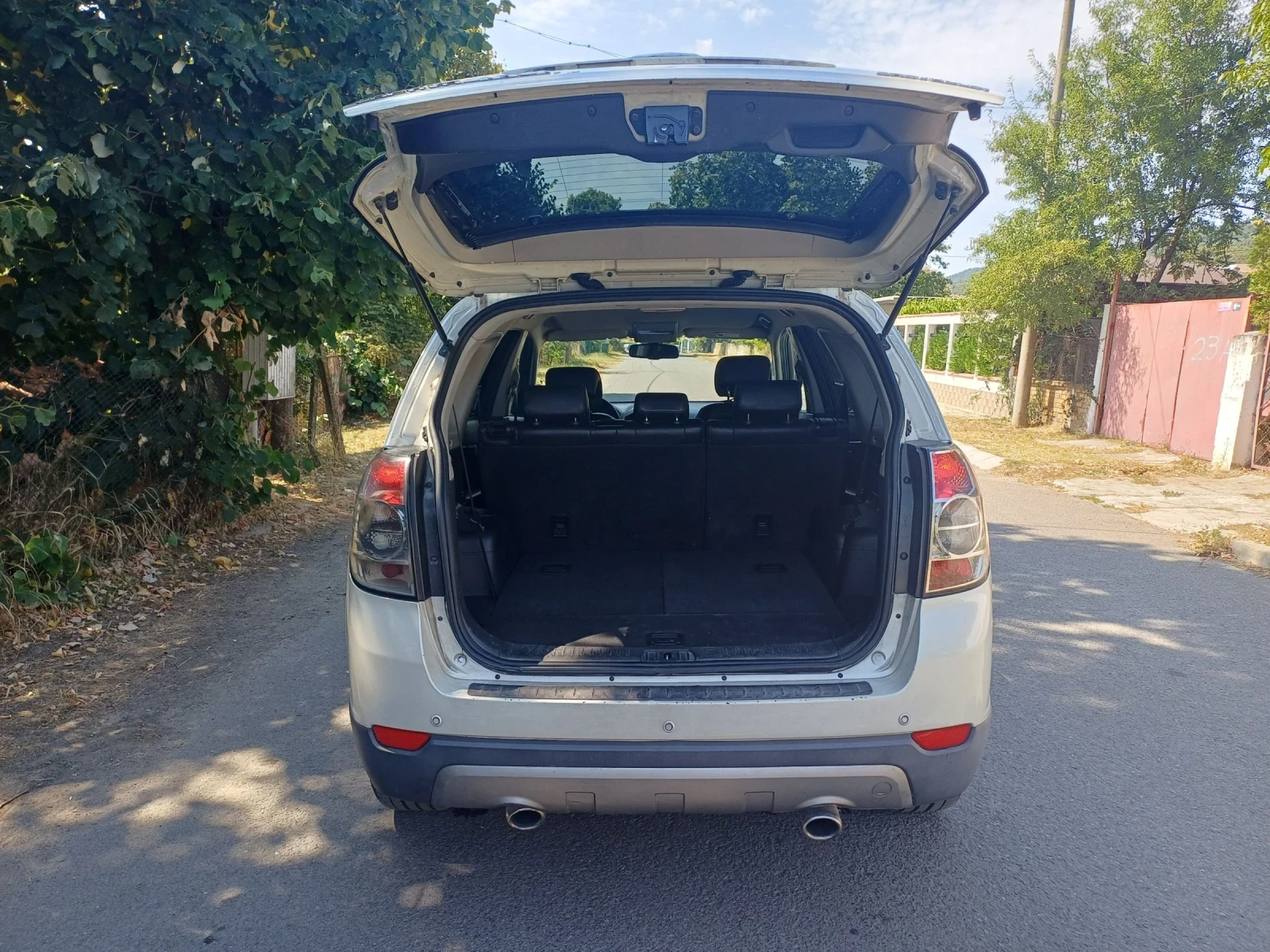 Chevrolet Captiva 2.2 184 к.с   ръчна кутия, снимка 15 - Автомобили и джипове - 55777724