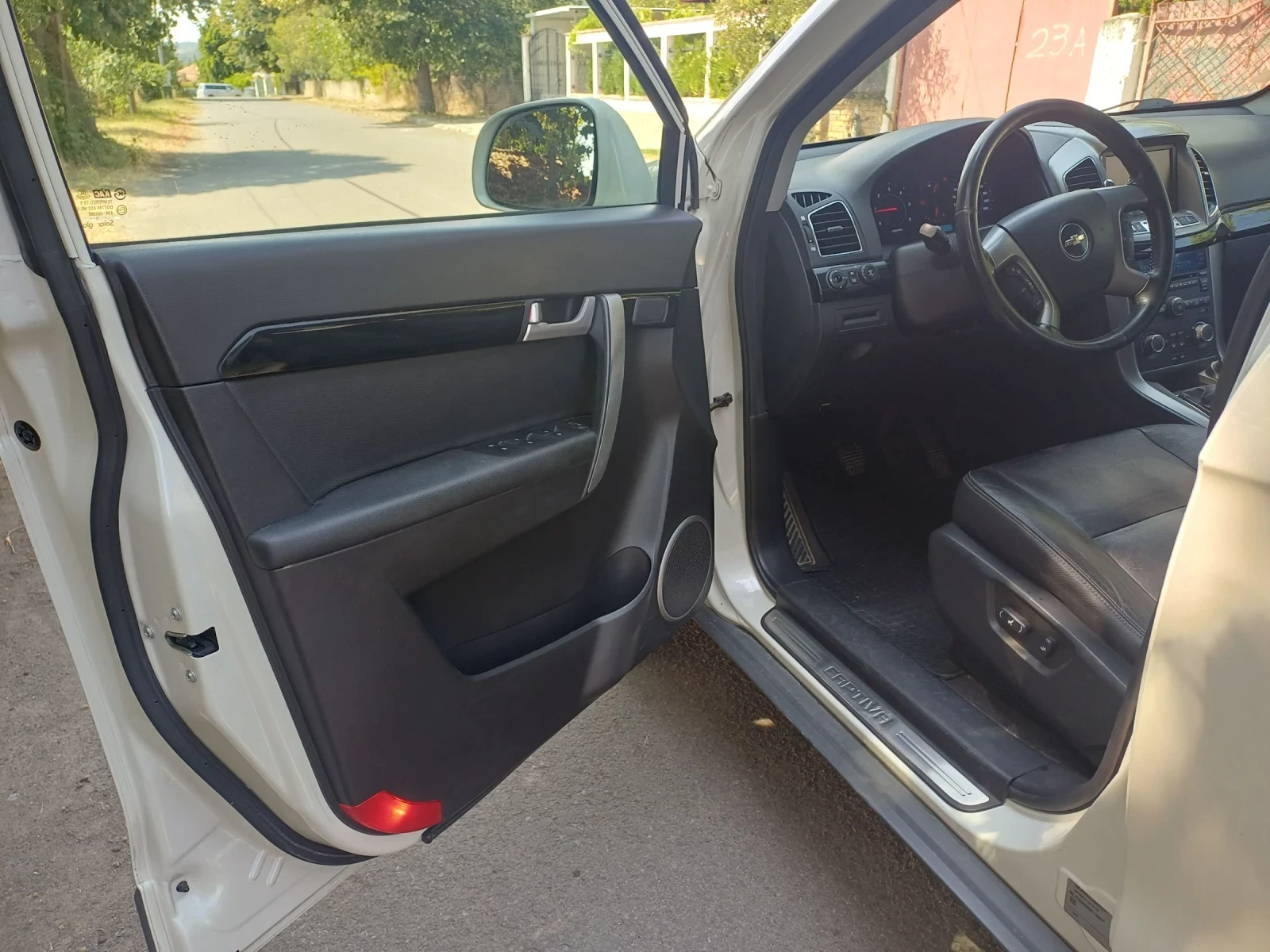 Chevrolet Captiva 2.2 184 к.с   ръчна кутия, снимка 10 - Автомобили и джипове - 55777724