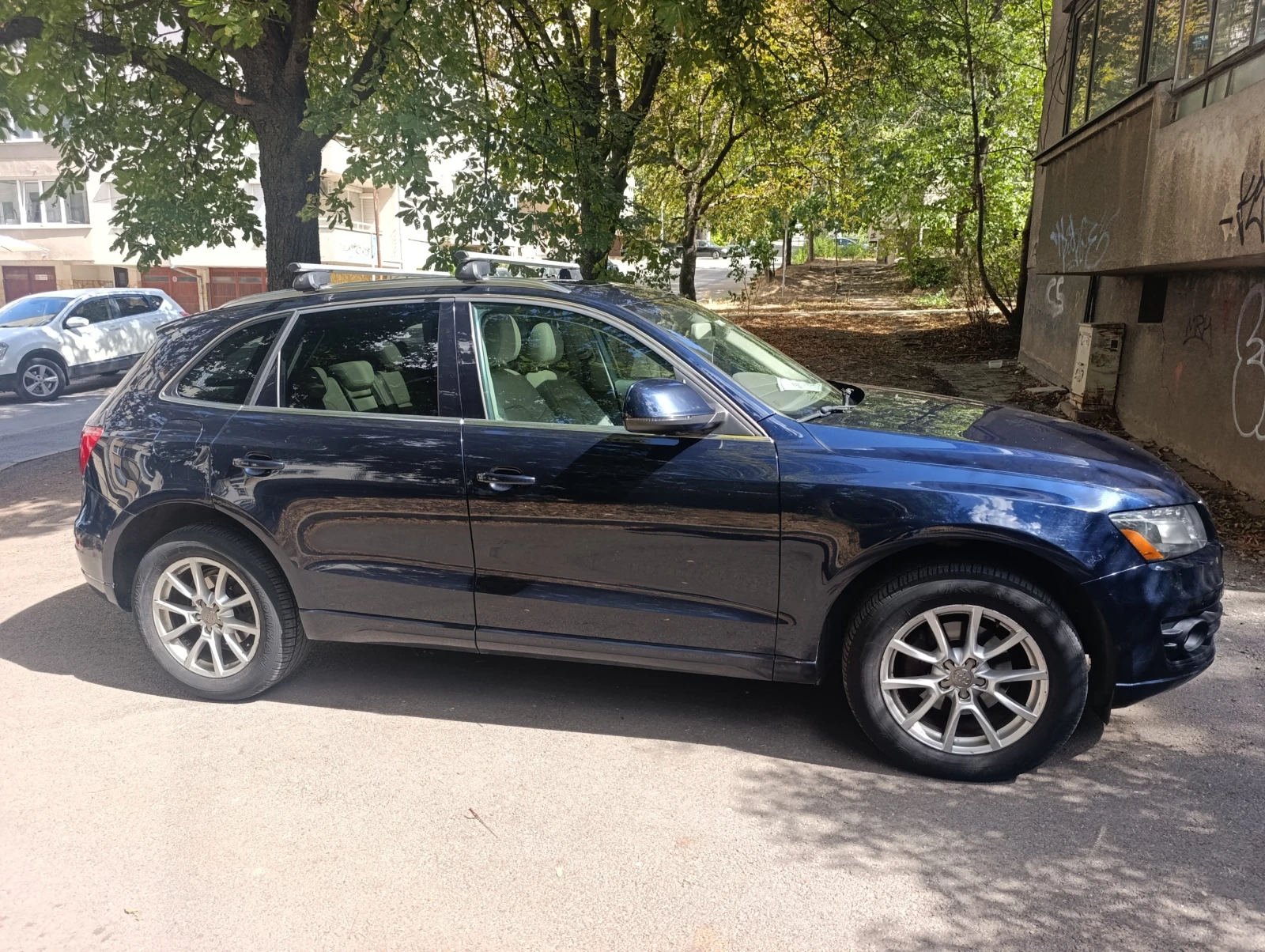 Audi Q5, снимка 2 - Автомобили и джипове - 56067825