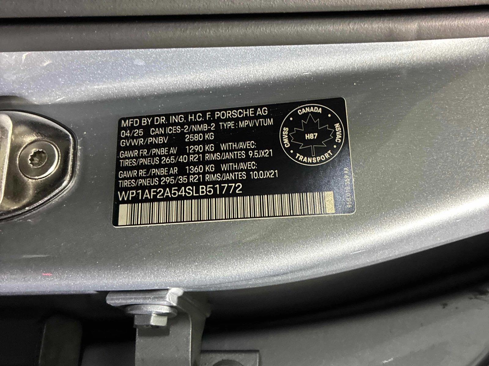Porsche Macan  GTS / 360 / Dis / HUD / Matrix / Carfax , снимка 10 - Автомобили и джипове - 56093738