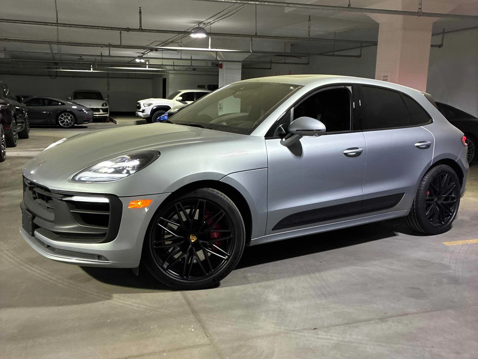 Porsche Macan  GTS / 360 / Dis / HUD / Matrix / Carfax , снимка 2 - Автомобили и джипове - 56093738