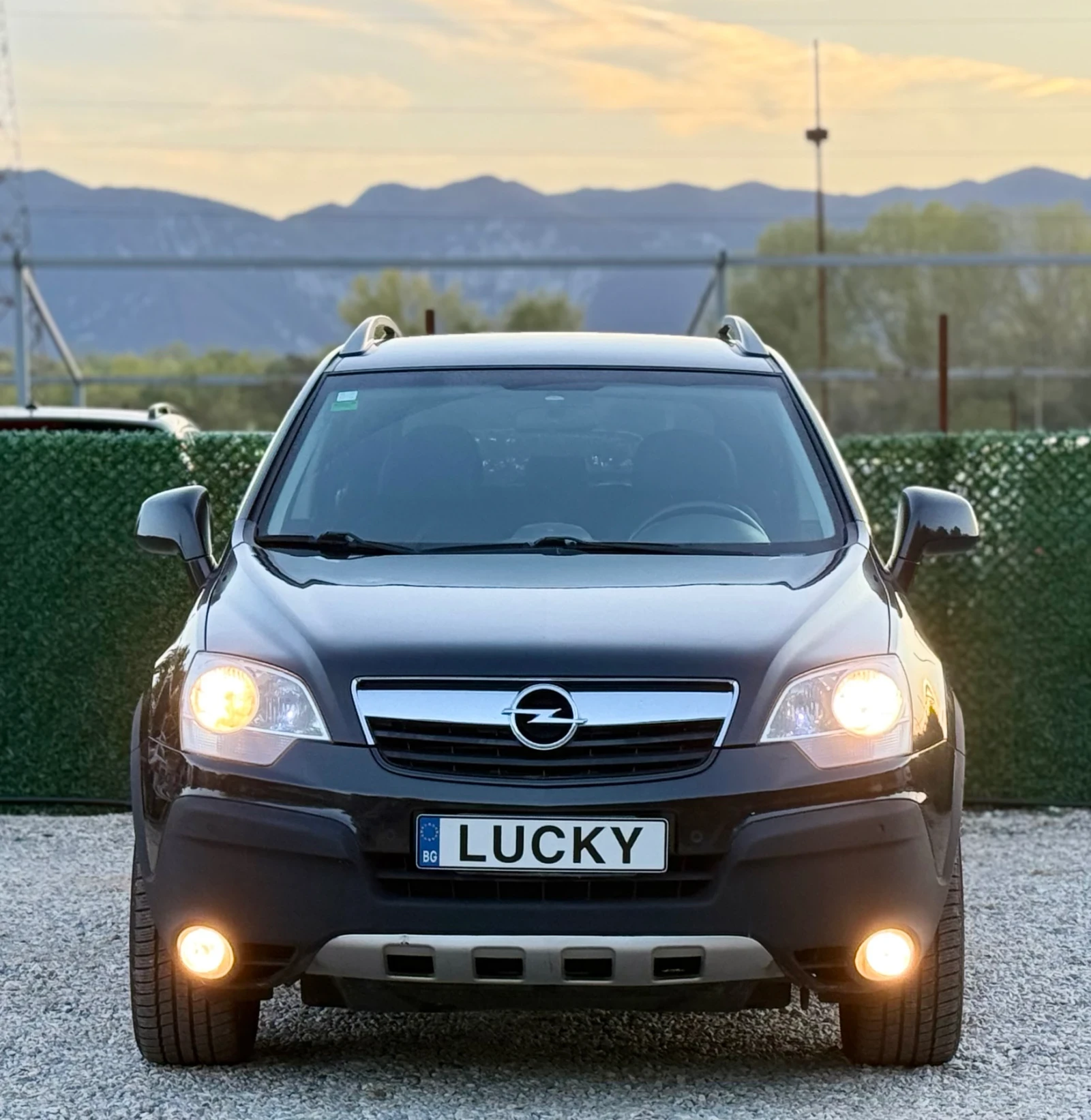 Opel Antara 2.0TDCi 4x4//ИТАЛИЯ, снимка 2 - Автомобили и джипове - 56217302
