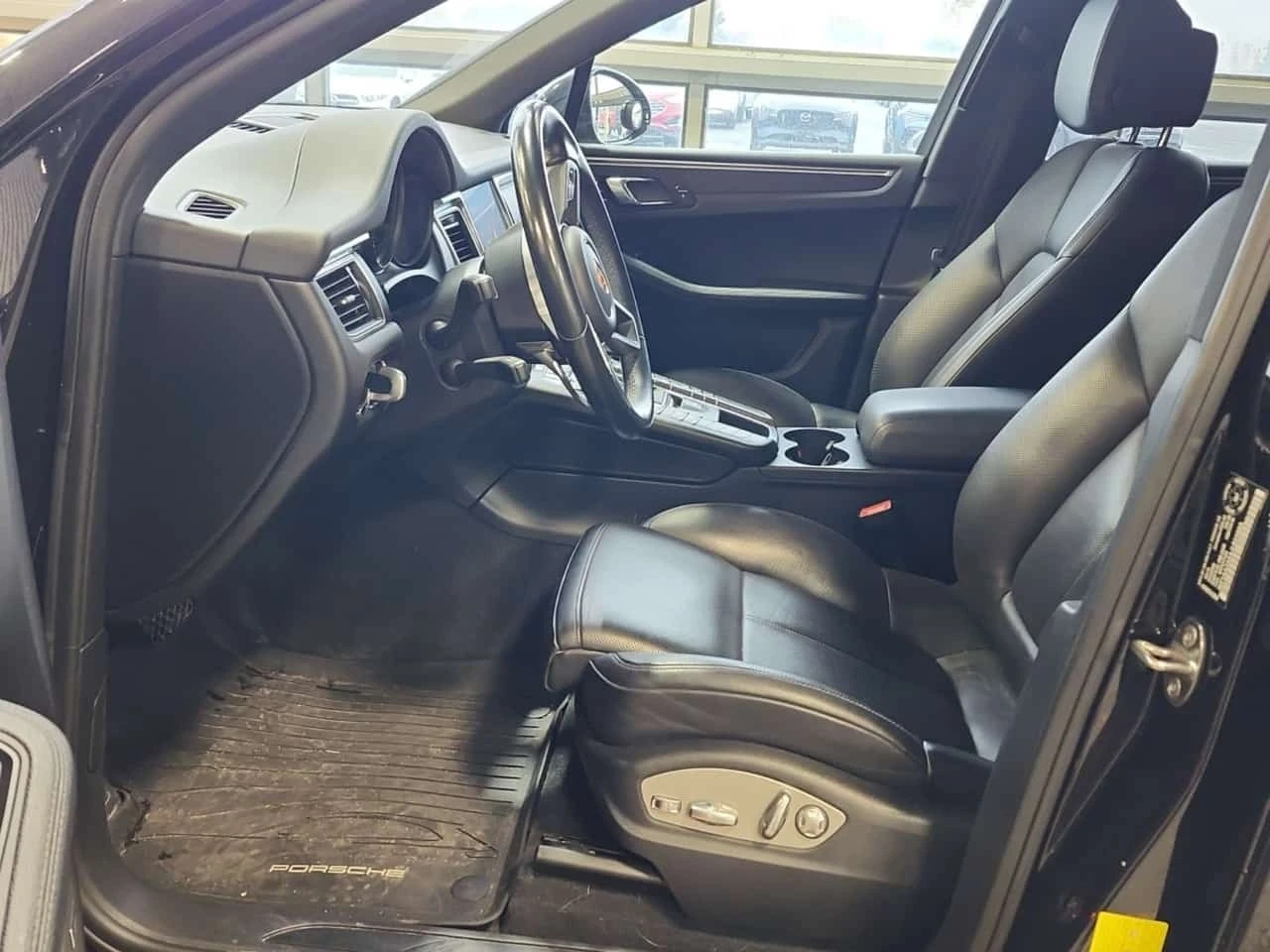 Porsche Macan Awd Sport Edition * CARFAX * ���������� *  | Mobile.bg � ����������� 3