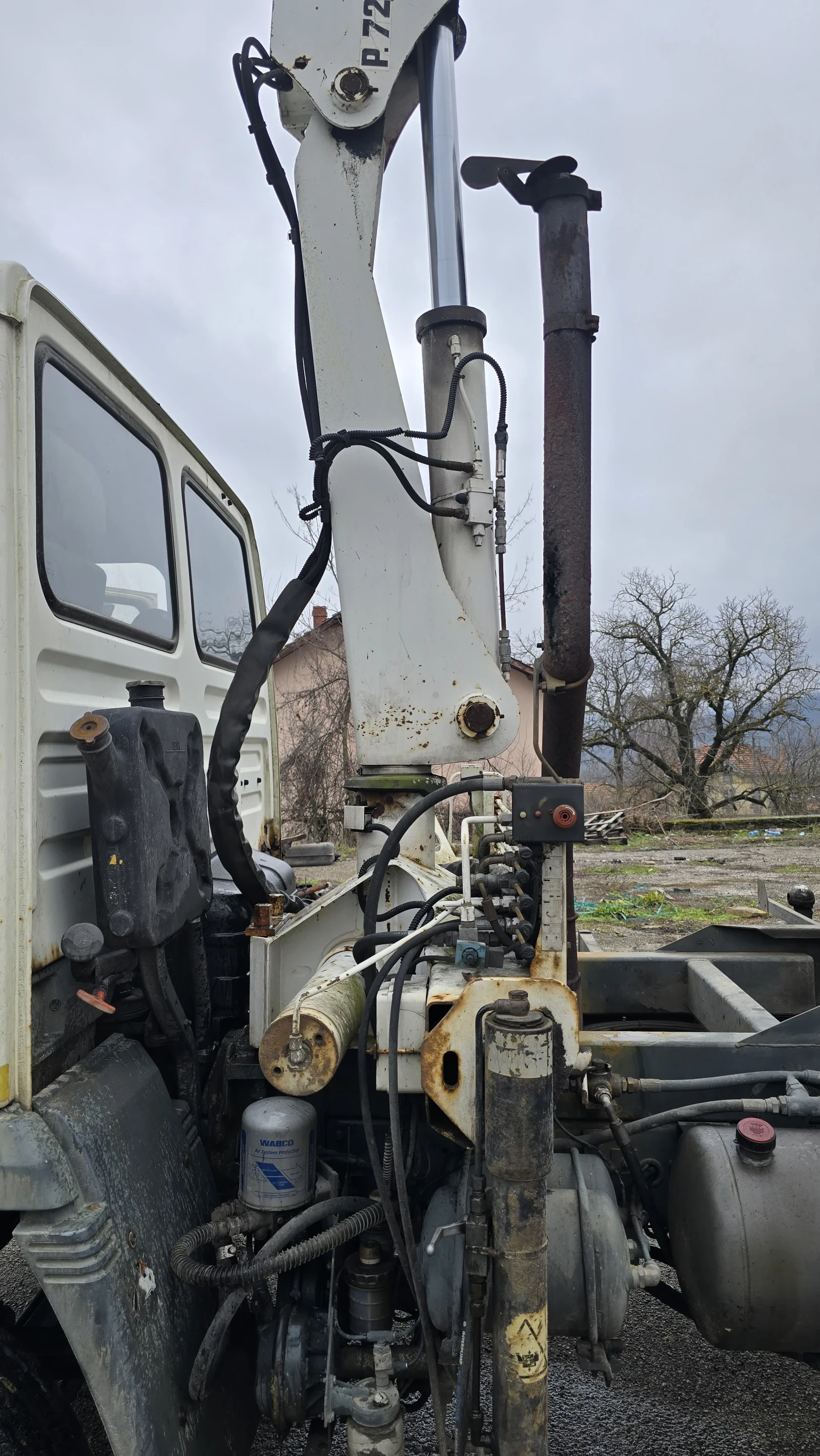 Daf 45.160 Тристранен самосвал с кран - изображение 7