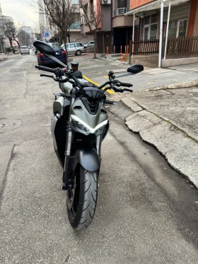 Ducati Streetfighter V2, снимка 7