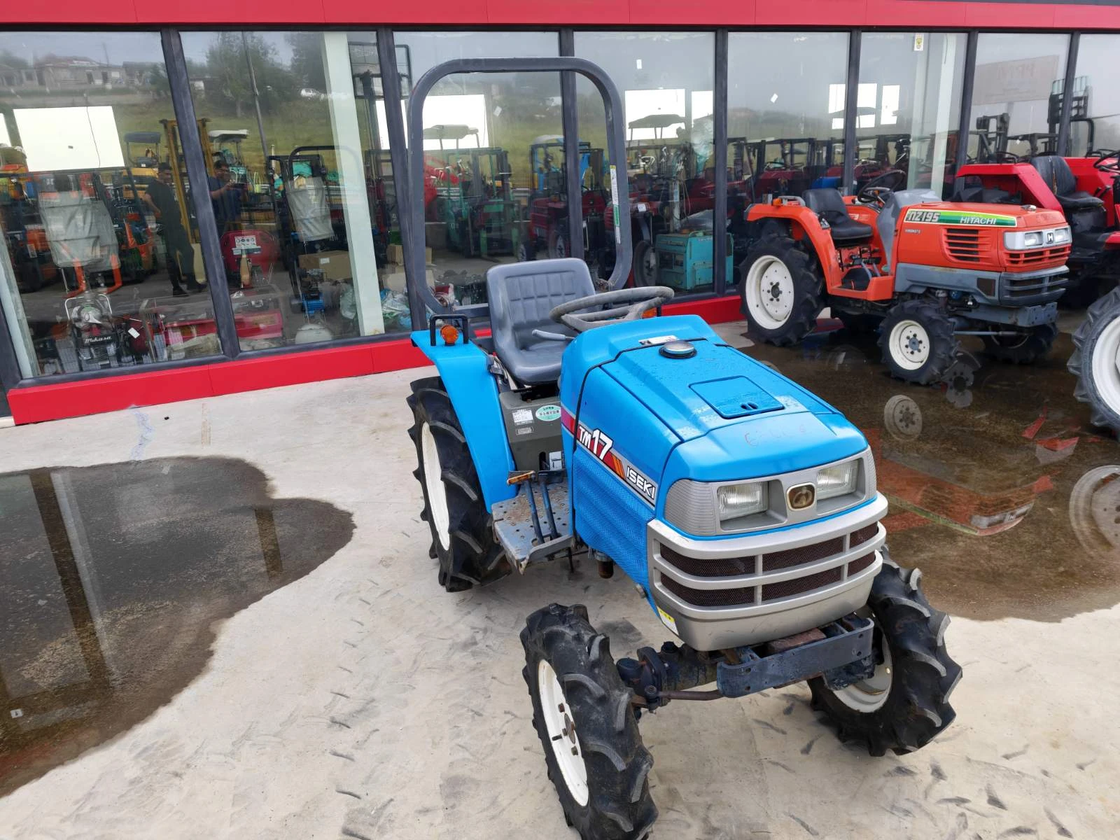 Трактор ISEKI TM17  НОВ ВНОС, снимка 2 - Селскостопанска техника - 54954230
