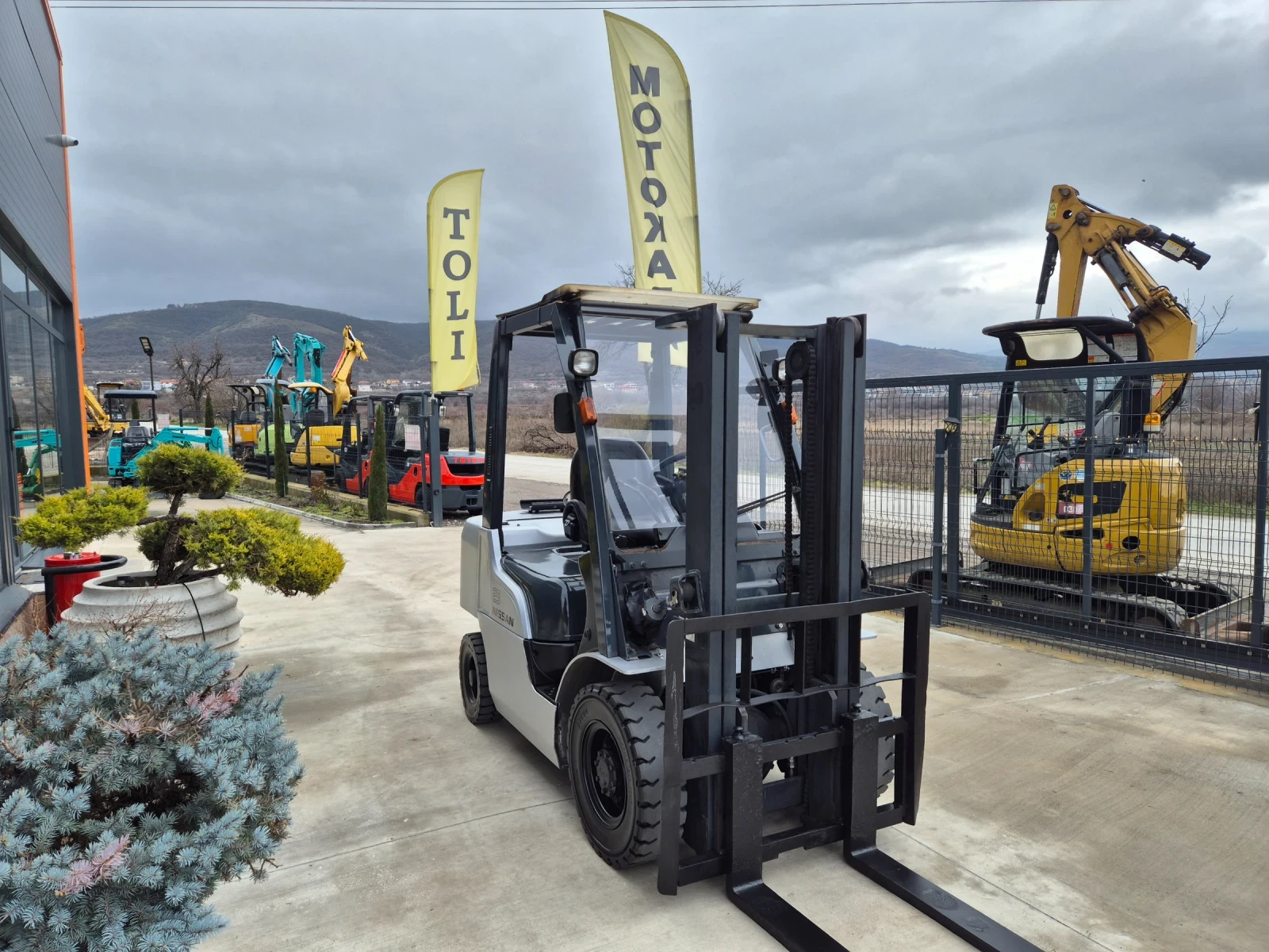 ������� Nissan 2.5 ���� / ������� / ���+ ������ / ��������� ! | Mobile.bg � ����������� 7