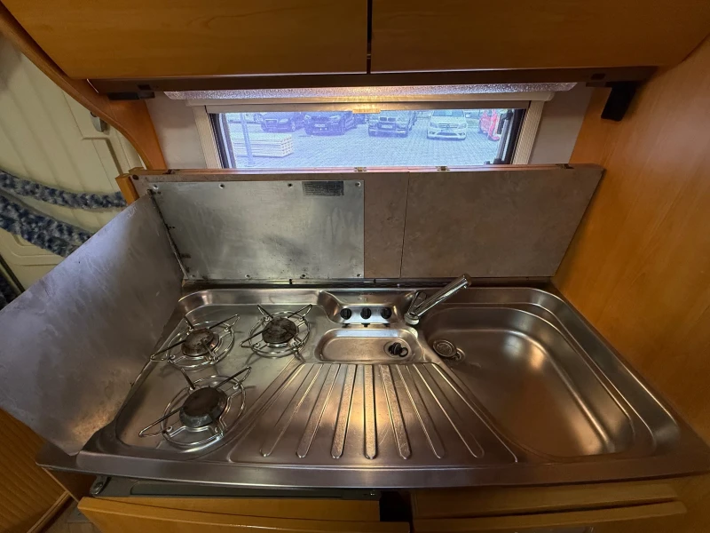 Кемпер Fiat Ducato 2.8TD * LMC* Баня* WC* 5Места* , снимка 13 - Каравани и кемпери - 50167078