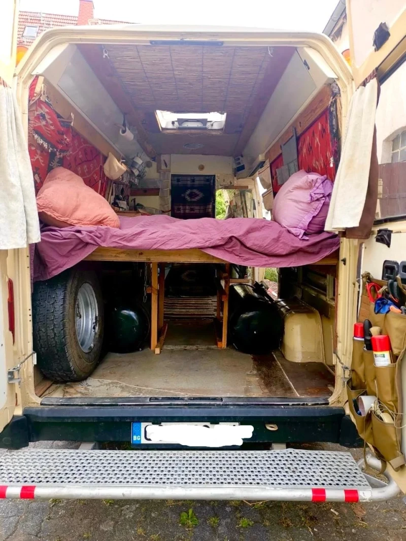 Кемпер Mercedes-Benz 310, снимка 9 - Каравани и кемпери - 51879182