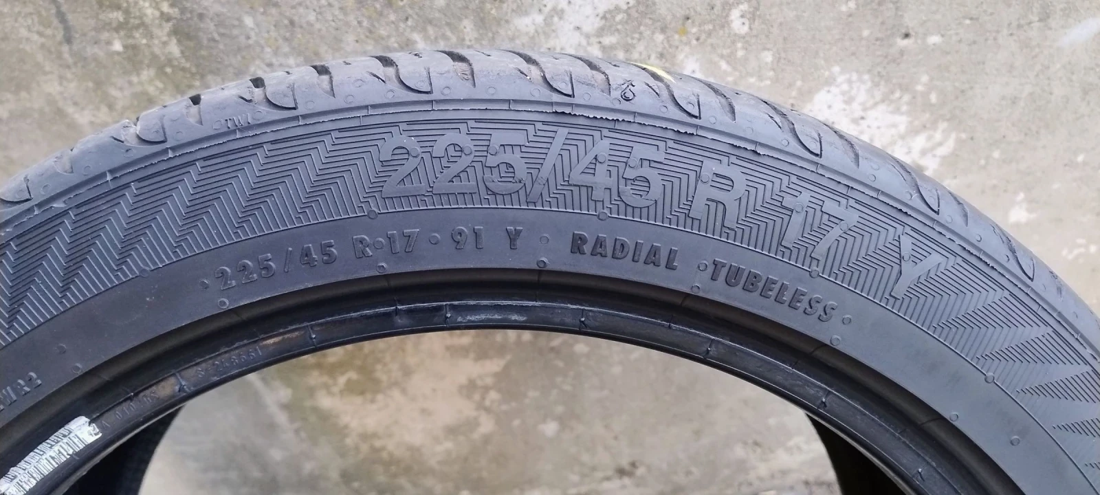 Гуми Летни 225/45R17, снимка 5 - Гуми и джанти - 54005282