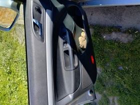 Skoda Octavia 1, 6 klimatronik, снимка 3