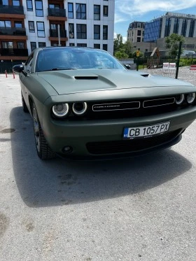 Dodge Challenger, снимка 1