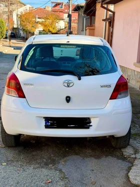Toyota Yaris, снимка 2
