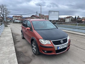 ������ VW Touran
