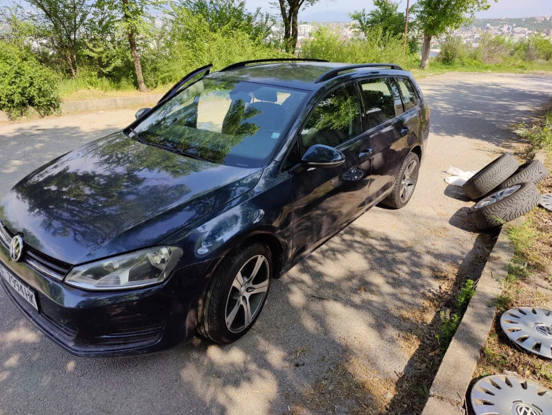 VW Golf 1.6d, снимка 2 - Автомобили и джипове - 40639302