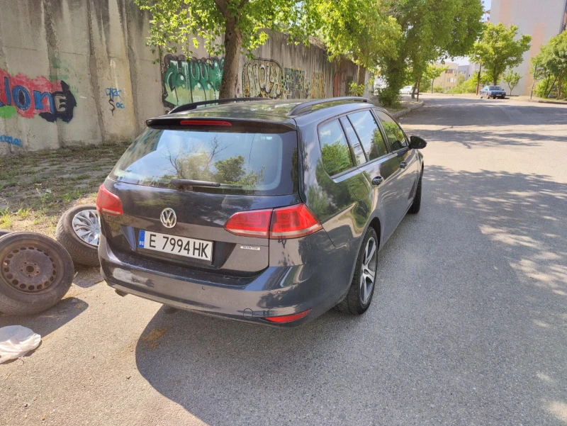 VW Golf 1.6d, снимка 5 - Автомобили и джипове - 40639302