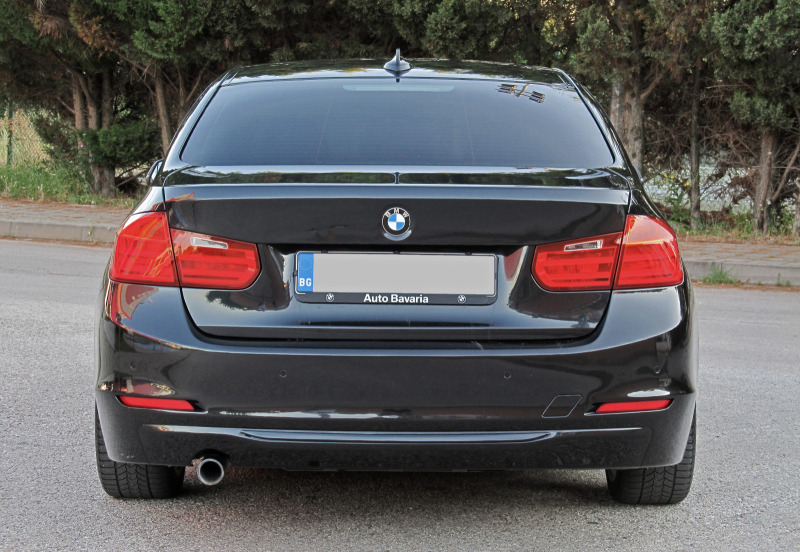 BMW 320 D, снимка 5 - Автомобили и джипове - 46389885